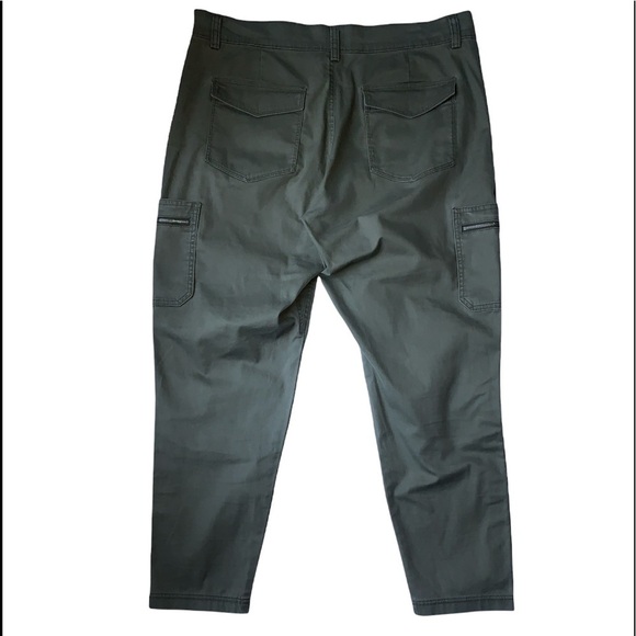 Athleta Summit‎ Cargo Pants - Picture 3 of 6